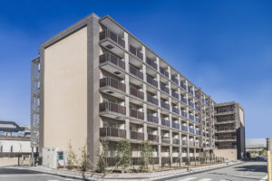 建築写真撮影　竣工写真撮影　建築カメラマン 建築写真きれい　建築カメラマン 神奈川　東京　千葉　埼玉　竣工写真　建築写真家　建築写真きれい　集合住宅撮影　建築　画像リタッチ　電線消し画像処理　キューブ羽田　外観２