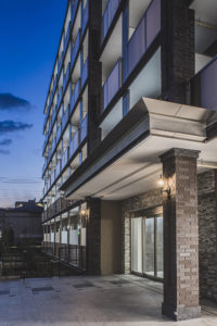 建築写真撮影　竣工写真撮影　建築カメラマン 建築写真きれい　建築カメラマン 神奈川　東京　千葉　埼玉　竣工写真　建築写真家　建築写真きれい　集合住宅撮影　建築　画像リタッチ　電線消し画像処理　キューブ羽田　外観６