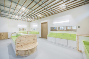 建築写真撮影　竣工写真撮影　建築カメラマン 建築写真きれい　学校の綺麗な写真　建築カメラマン 神奈川　東京　千葉　埼玉　竣工写真　学校外装内装撮影　学校撮影　学校・幼稚園・図書館などの公共施設の建築写真　建築写真家　建築写真きれい　公共施設の撮影　建築　画像リタッチ　電線消し画像処理　洗面台