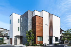 建築写真撮影　竣工写真撮影　建築カメラマン 建築写真きれい　病院の綺麗な写真　建築カメラマン 神奈川　東京　千葉　埼玉　竣工写真　個人宅撮影　別荘、新築個人宅　新築住宅などの個人宅の建築写真　建築写真家　建築写真きれい　個人宅の撮影　建築　画像リタッチ　電線消し画像処理　別荘の外観写真　建築出張カメラマン　川崎　横浜　戸建ての外観写真撮影