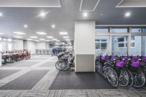 建築写真撮影　竣工写真撮影　建築カメラマン 建築写真きれい　ケアハウス・病院の綺麗な写真　建築カメラマン 神奈川　東京　千葉　埼玉　竣工写真　病院／老人ホームの撮影　病院・老人ホーム・医療センターなどの医療施設の建築写真　建築写真家　建築写真きれい　医療施設の撮影　建築　画像リタッチ　電線消し画像処理　病院の外観　車椅子