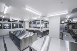 建築写真撮影　竣工写真撮影　建築カメラマン 建築写真きれい　ケアハウス・病院の綺麗な写真　建築カメラマン 神奈川　東京　千葉　埼玉　竣工写真　病院／老人ホームの撮影　病院・老人ホーム・医療センターなどの医療施設の建築写真　建築写真家　建築写真きれい　医療施設の撮影　建築　画像リタッチ　電線消し画像処理　厨房