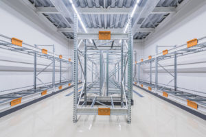 建築写真撮影　竣工写真撮影　建築カメラマン 建築写真きれい　病院の綺麗な写真　建築カメラマン 神奈川　東京　千葉　埼玉　竣工写真　工場・プール・倉庫・　プライベートスペースの内装など多種建築写真　建築写真家　建築写真きれい 神社仏閣の撮影　建築　画像リタッチ　電線消し画像処理　別荘の外観写真　建築出張カメラマン　川崎　横浜　倉庫の撮影　クレーン