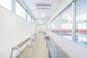 建築写真撮影　竣工写真撮影　建築カメラマン 建築写真きれい　病院の綺麗な写真　建築カメラマン 神奈川　東京　千葉　埼玉　竣工写真　工場・プール・倉庫・　プライベートスペースの内装など多種建築写真　建築写真家　建築写真きれい　神社仏閣の撮影　建築　画像リタッチ　電線消し画像処理　別荘の外観写真　建築出張カメラマン　川崎　横浜　プライベートスイミングスクール　観覧室