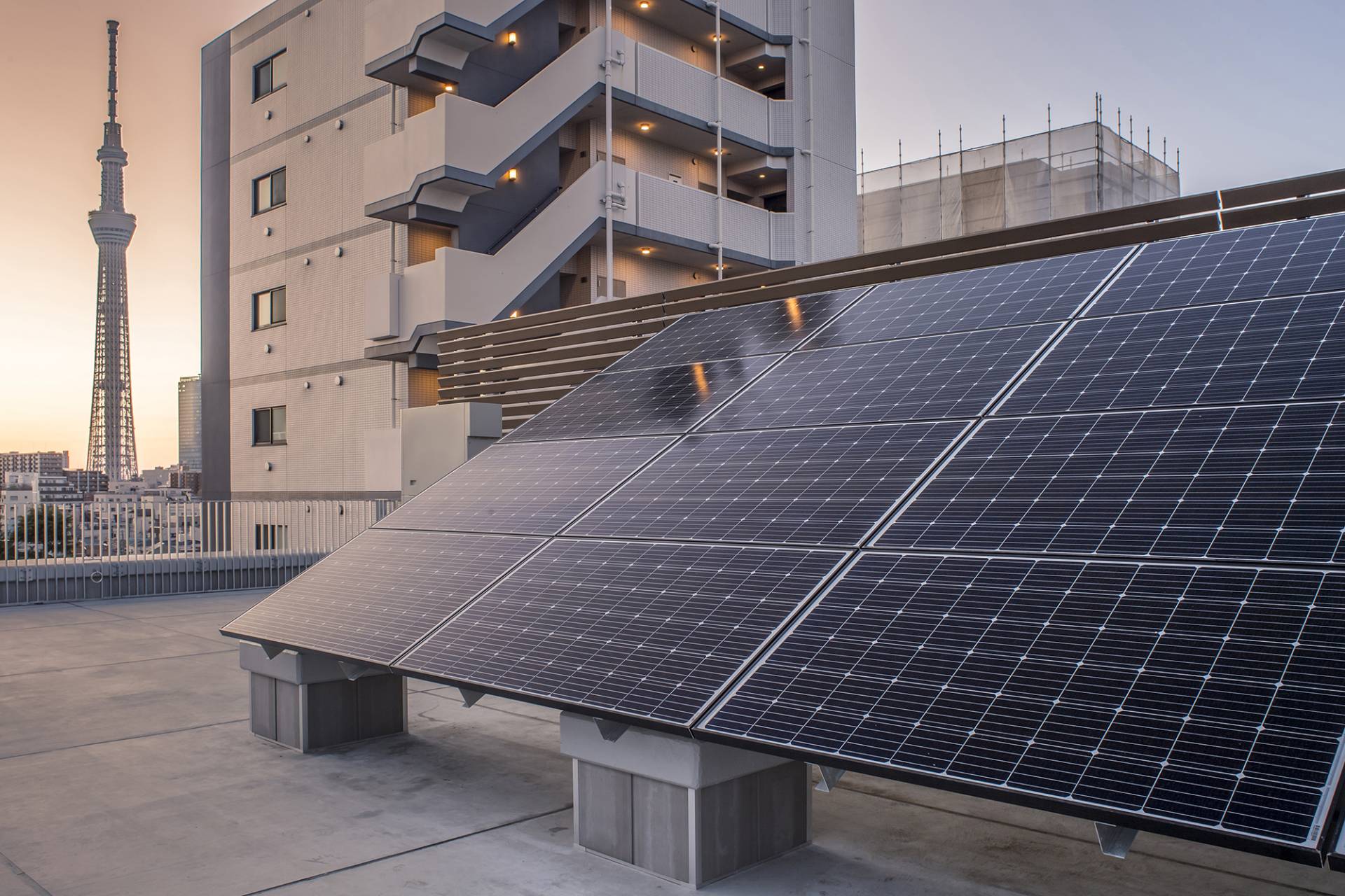 建築写真撮影　竣工写真撮影　建築カメラマン 建築写真きれい　病院の綺麗な写真　建築カメラマン 神奈川　東京　千葉　埼玉　竣工写真　工場・プール・倉庫・神社仏閣・内装など多種建築写真　建築写真家　建築写真きれい　建築　画像リタッチ　電線消し画像処理　別荘の外観写真　建築出張カメラマン　川崎　横浜