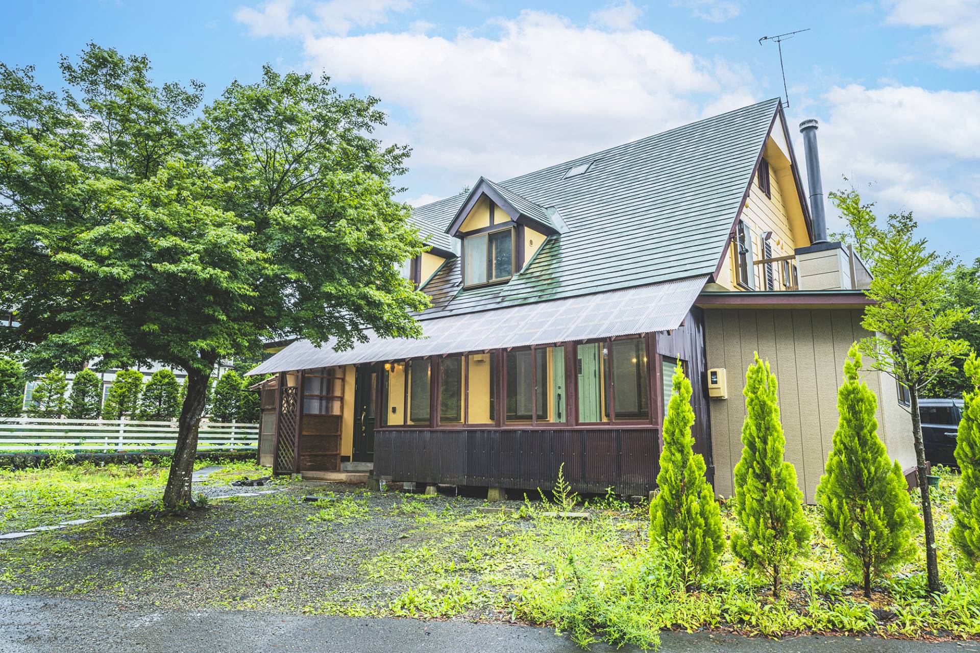 建築写真撮影　竣工写真撮影　建築カメラマン 建築写真きれい　病院の綺麗な写真　建築カメラマン 神奈川　東京　千葉　埼玉　竣工写真　個人宅撮影　別荘、新築個人宅　新築住宅、一戸建てなどの個人宅の建築写真　建築写真家　建築写真きれい　個人宅の撮影　建築　画像リタッチ　電線消し画像処理　別荘の外観写真　建築出張カメラマン　川崎　横浜